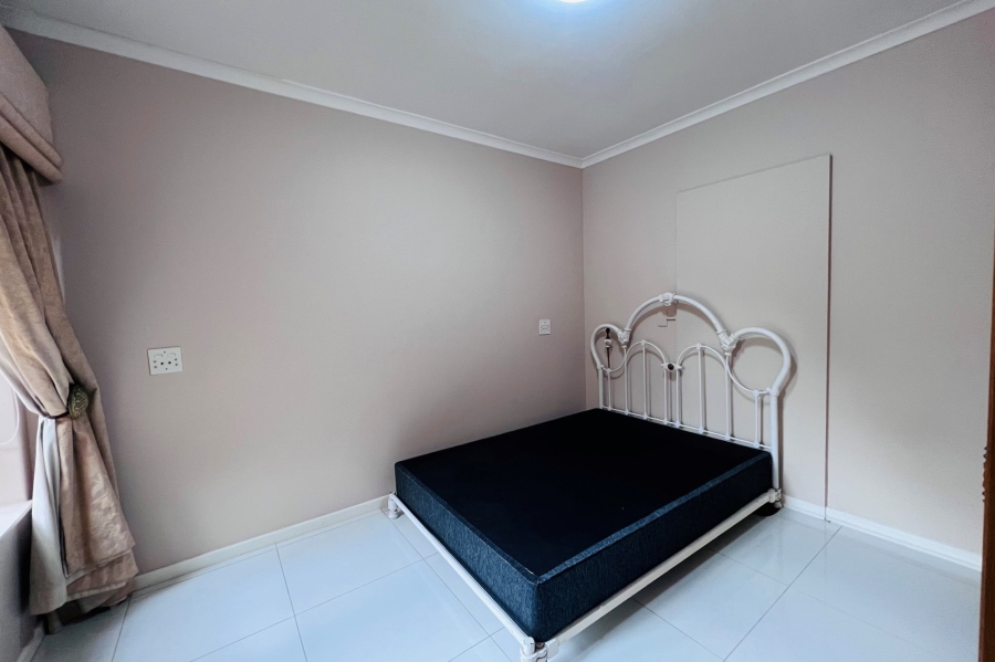 To Let 2 Bedroom Property for Rent in Plattekloof Western Cape